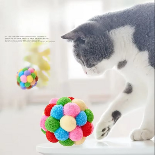 Balle à Pompon Colorée pour Chats - Jouet Interactif Doux pour Tigres Joueurs