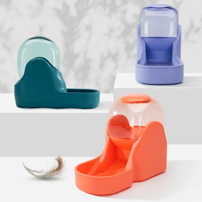La Gamelle Automatique pour Animaux Domestiques avec Système de Gravité et Grande Capacité