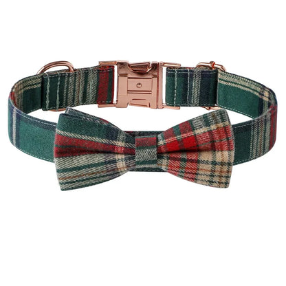 Collier De Chien À Carreaux Avec Noeud Pour Noël Et Les Occasions Festives