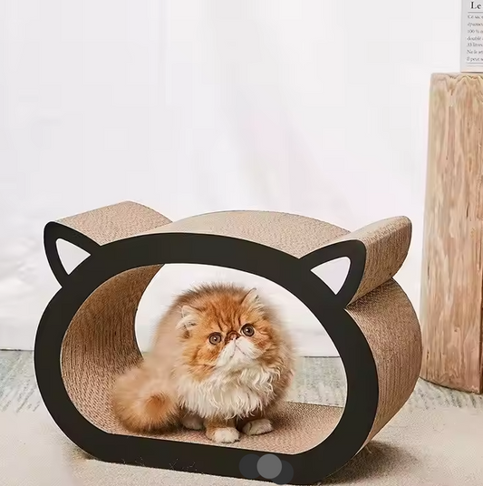 Meuble à Griffer pour Chats avec Surface de Repos - un Griffoir Élégant et un Endroit où Dormir