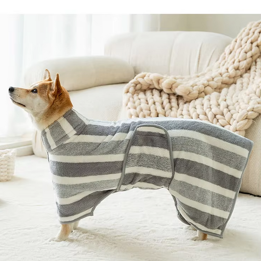 Peignoir pour Chien en Microfibre - Super Absorbant et Doux pour un Séchage Rapide après le Bain