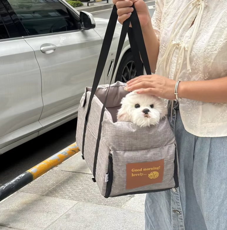 Siège pour Chien de Luxe pour la Voiture - Siège de Voiture Portable Rembourré avec Ceinture de Sécurité