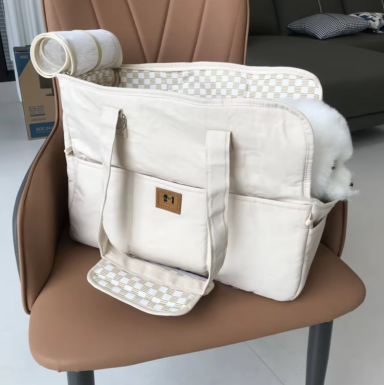 Sac de Transport Élégant pour Petits Chiens - Sac de Transport Confortable et Respirant pour Animaux Domestiques