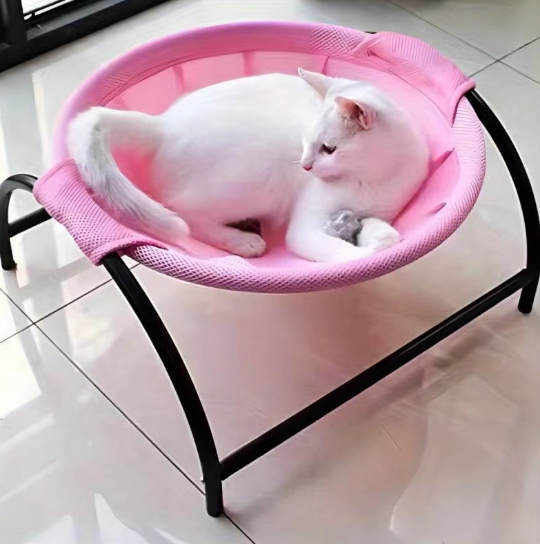Hamac pour Chats - Lit pour Chats Respirant avec Support Métallique Stable pour des Pauses Confortables