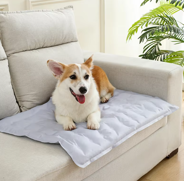 Tapis de Refroidissement pour Chiens et Chats - Tapis Auto-refroidissant pour Animaux Domestiques , pour les Jours Chauds D' Été