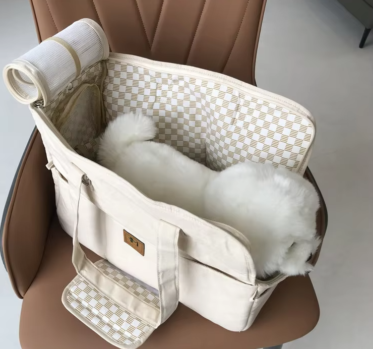 Sac de Transport Élégant pour Petits Chiens - Sac de Transport Confortable et Respirant pour Animaux Domestiques