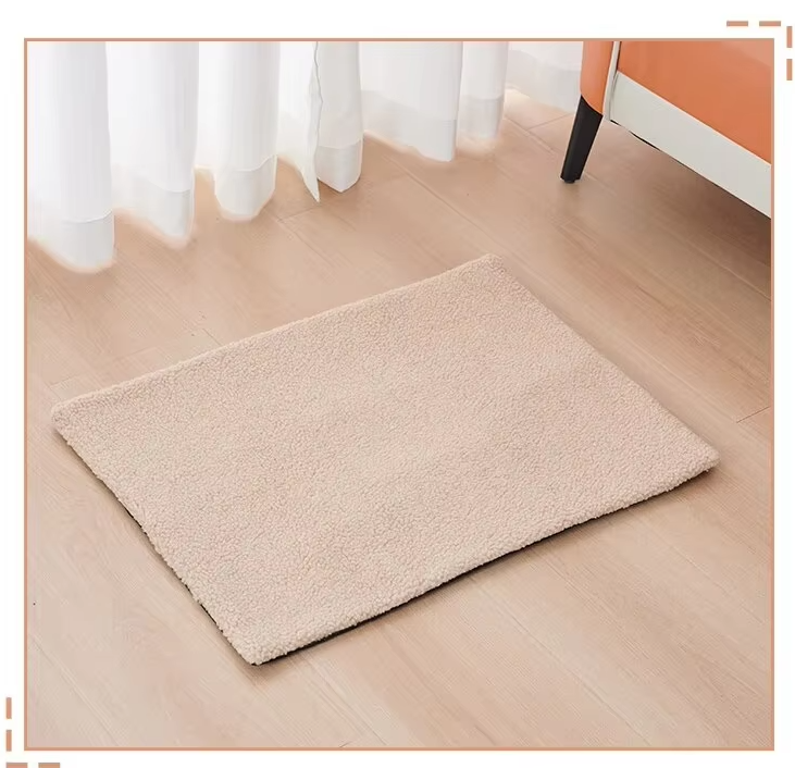 Couverture Auto-réchauffante pour Animaux de Compagnie - Tapis Chauffant Douillet pour Chats Chiens